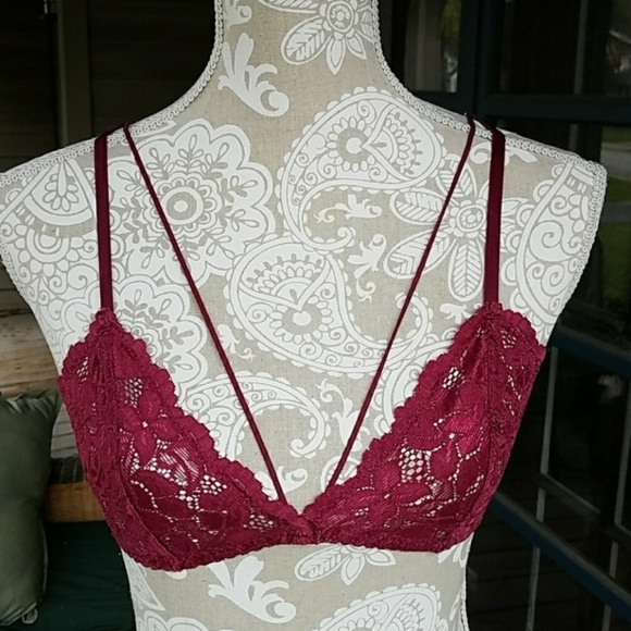 Region Hunt Other - Lace bralette
